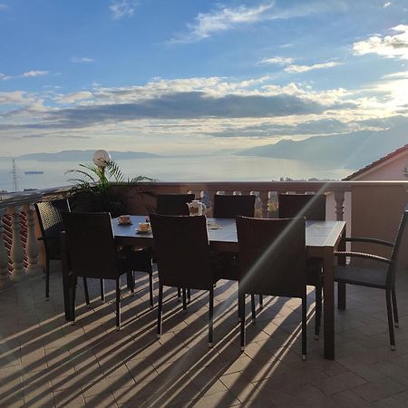 Apartments Villa Kastav In Old Town Center With Sea View And Parking Buitenkant foto