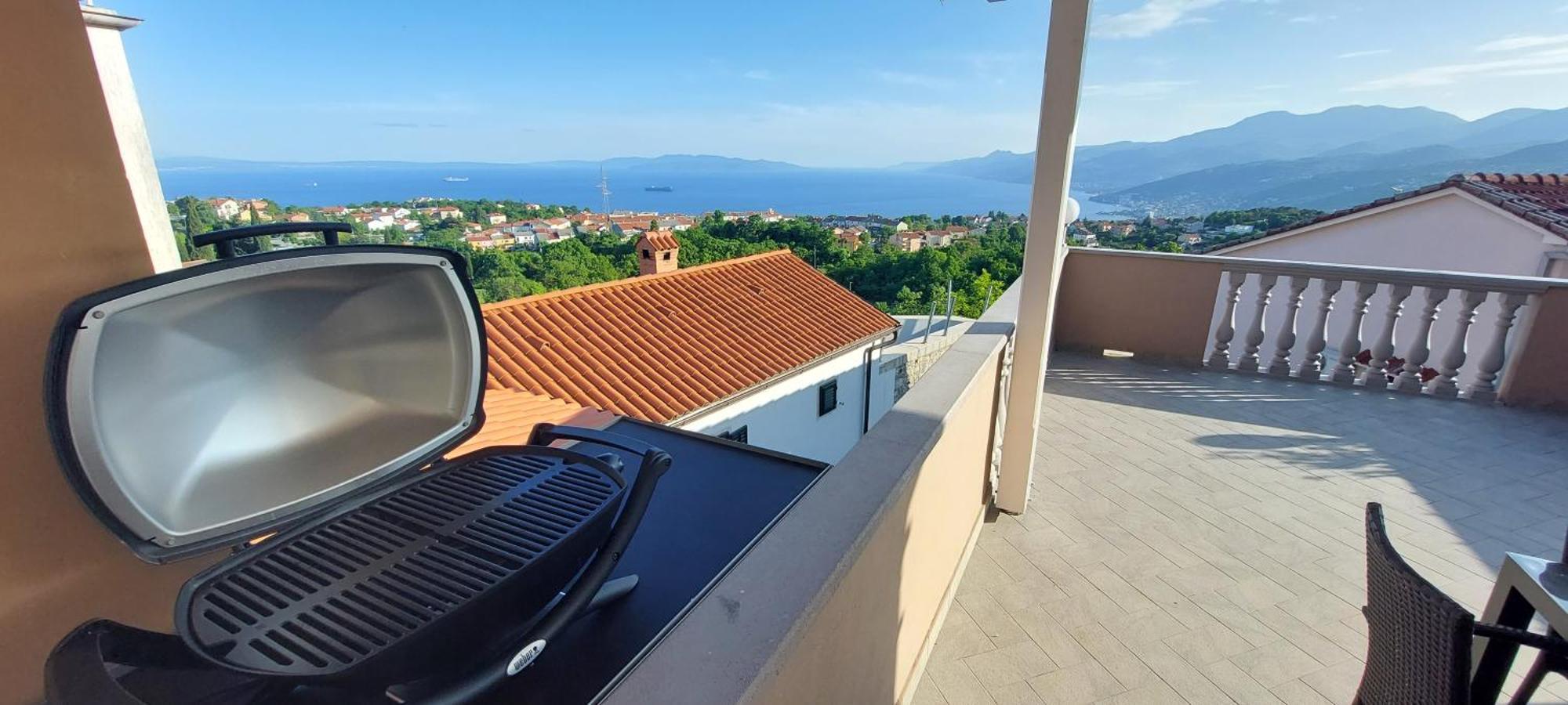 Apartments Villa Kastav In Old Town Center With Sea View And Parking Buitenkant foto