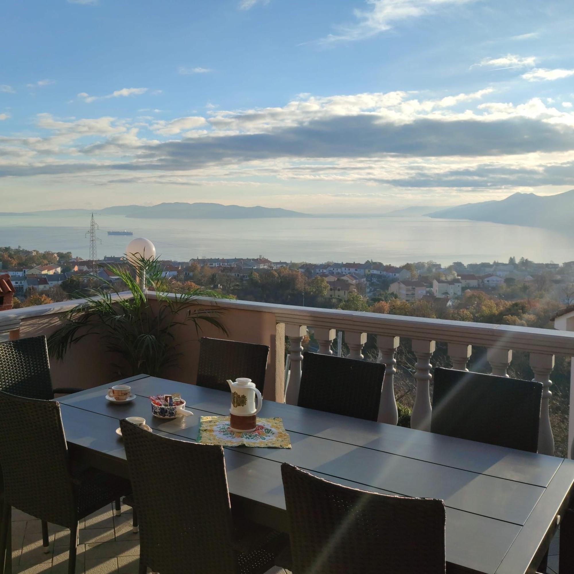 Apartments Villa Kastav In Old Town Center With Sea View And Parking Buitenkant foto
