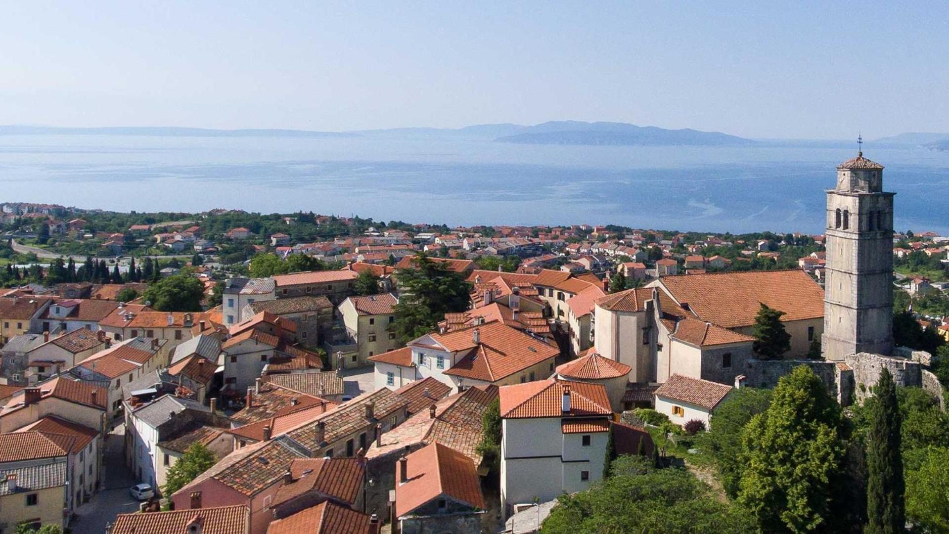 Apartments Villa Kastav In Old Town Center With Sea View And Parking Buitenkant foto