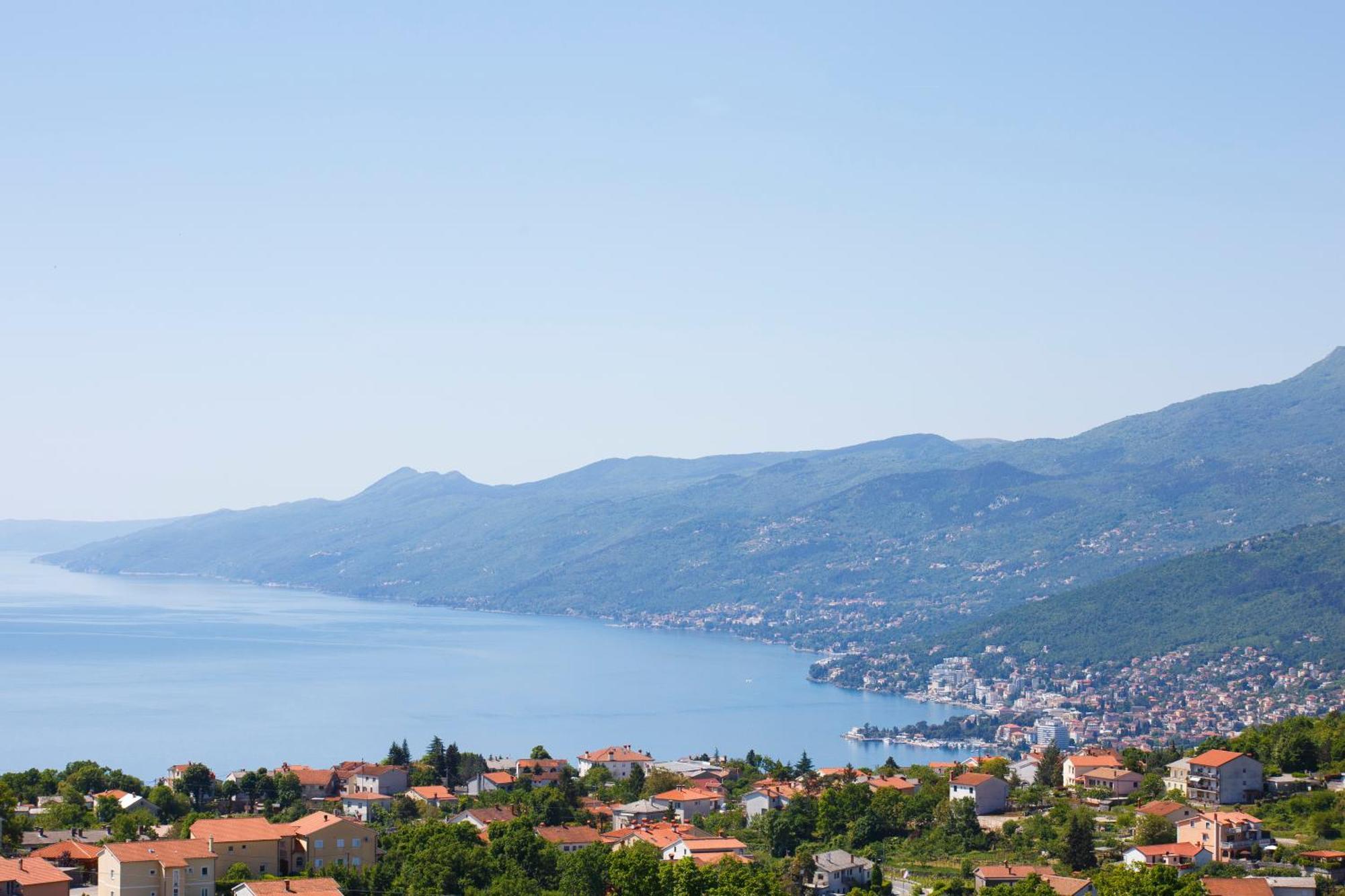 Apartments Villa Kastav In Old Town Center With Sea View And Parking Buitenkant foto