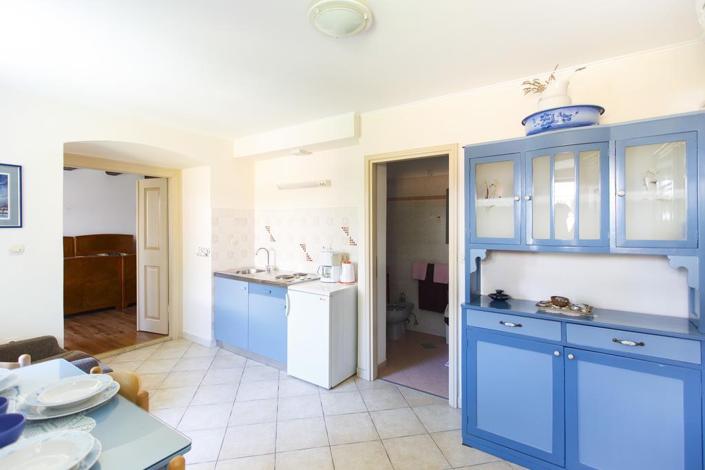 Apartments Villa Kastav In Old Town Center With Sea View And Parking Kamer foto