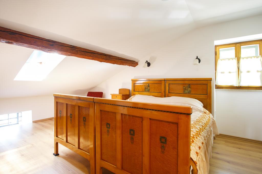 Apartments Villa Kastav In Old Town Center With Sea View And Parking Kamer foto