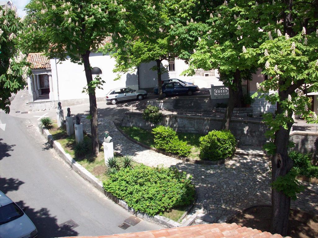 Apartments Villa Kastav In Old Town Center With Sea View And Parking Kamer foto