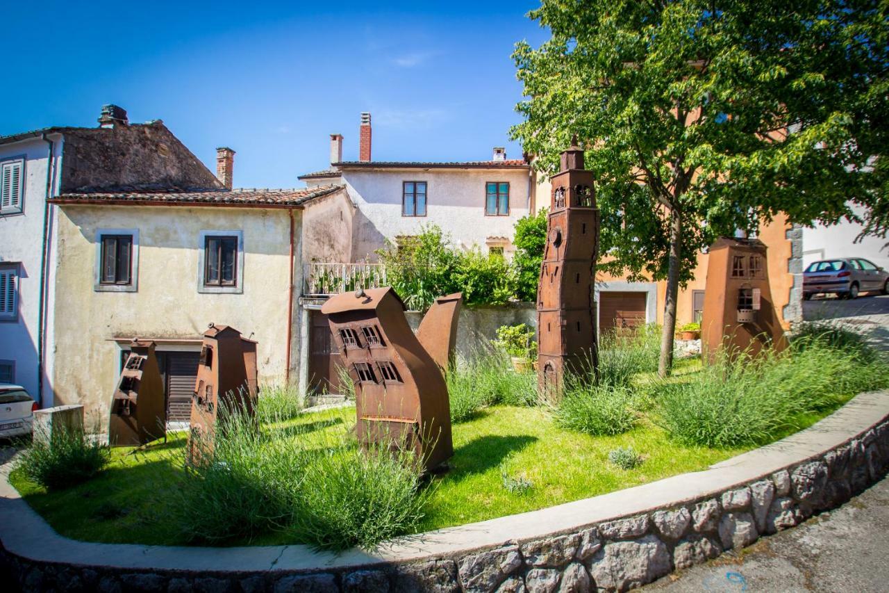 Apartments Villa Kastav In Old Town Center With Sea View And Parking Buitenkant foto